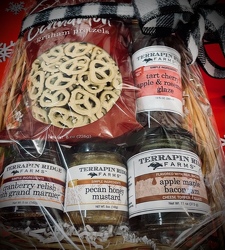 Holiday Flavors Gift Basket